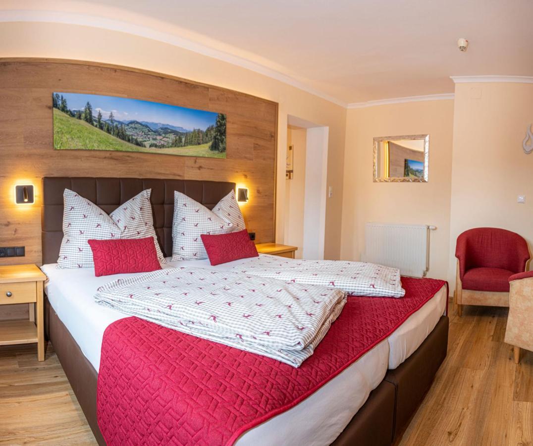 Hotel Schneeberger Нийдерау Екстериор снимка